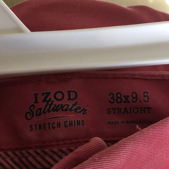 IZOD Saltwater Stretch Salmon Shorts - Picture 3 of 3